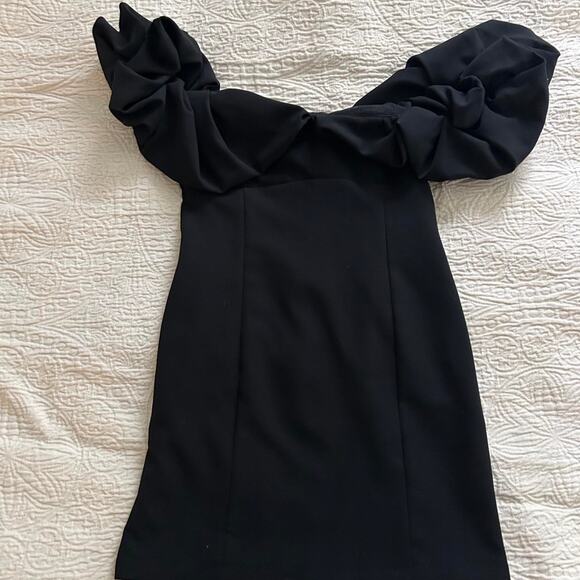 Zara black off the shoulder - Picture 1 of 4